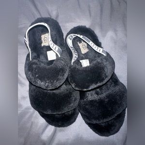 Uggs slippers
